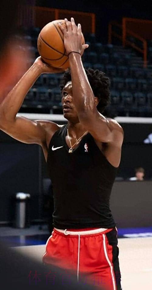 阿门：即使投篮不好我们也得找到赢球的办法，这点必须解决