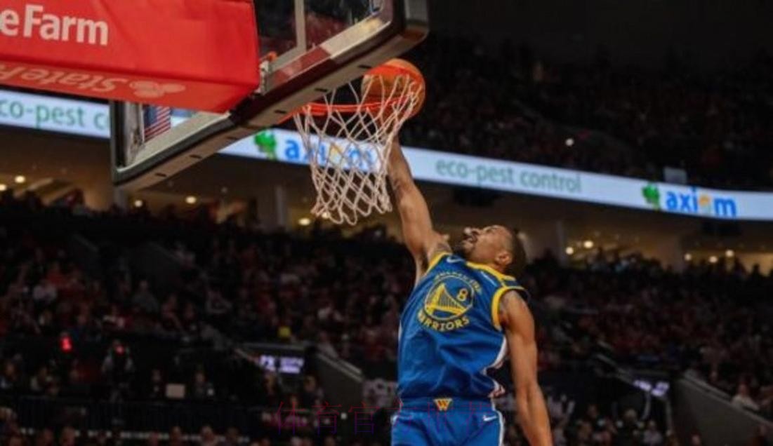 正负值+18全队最高!梅尔顿替补出战,得到10分5篮板3助攻 正负值+18全队最高!梅尔顿替补出战,得到10分5篮板3助攻