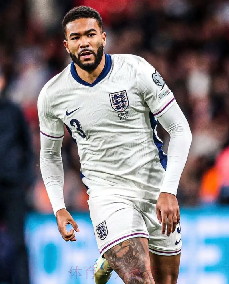 皇马正关注里斯-詹姆斯 他是接替卡瓦哈尔的人选 皇马正关注里斯-詹姆斯 他是接替卡瓦哈尔的人选